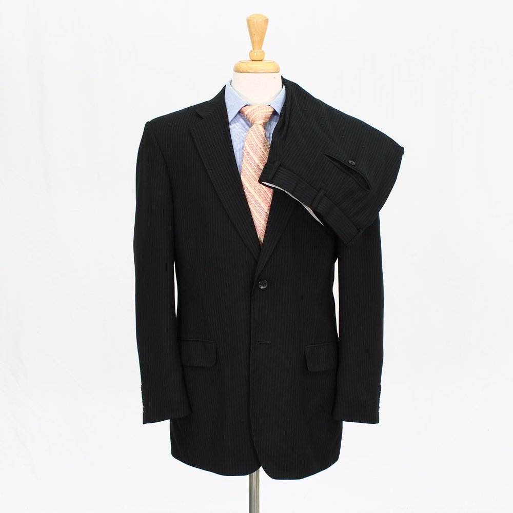 Statements 42L 36x31 Gray Striped 2-Button Suit R195